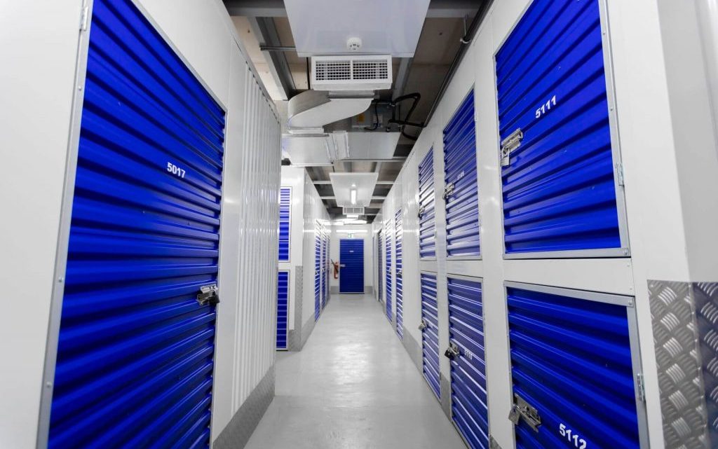 Storage Wars: How To Bid Smartly And Win The Best Storage Unit For Documents